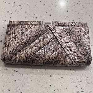 Apt. 9 Elegant Brown/Cream Faux Leather Snakeskin Clutch Handbag Silver Hardware